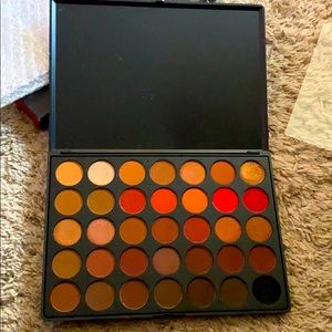 35O2 Second Nature palette